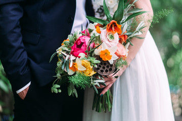 spring yellow wedding bridal bouquet, wedding day